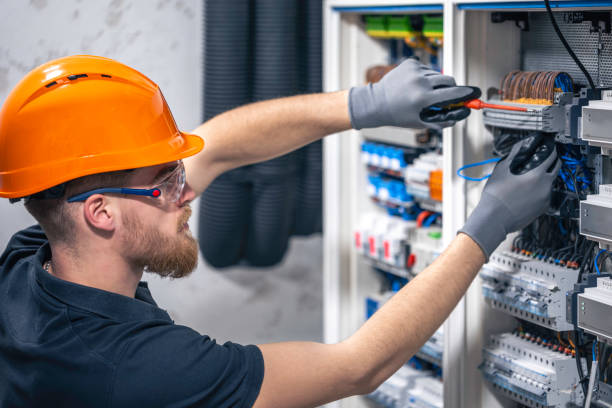 Best Emergency Electrician Near Me  in Broomall, PA